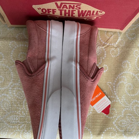 VANS \